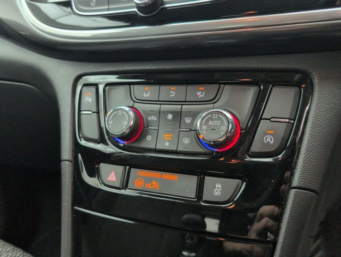 2025 Vauxhall Mokka X