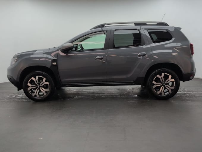 2025 Dacia Duster
