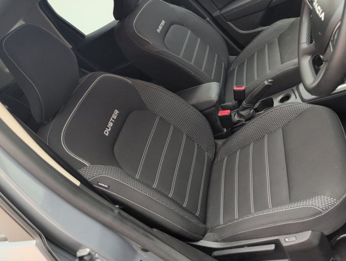 2025 Dacia Duster
