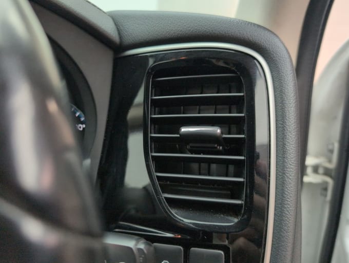2025 Mitsubishi Outlander