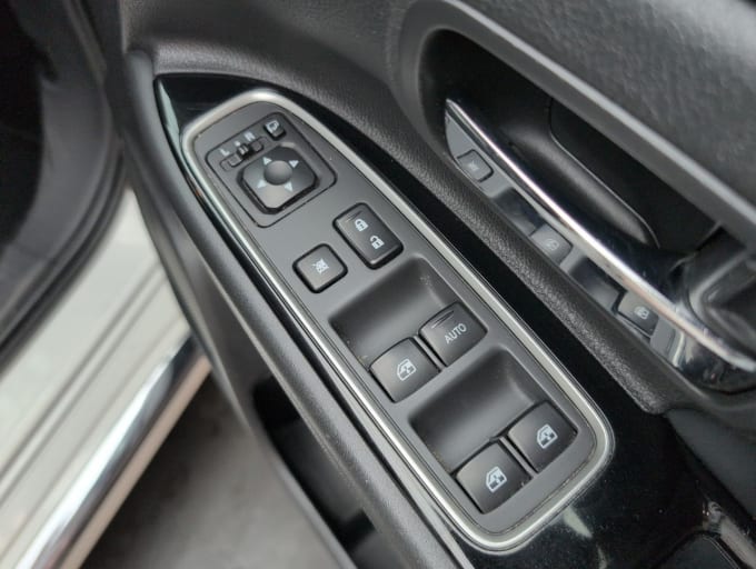 2025 Mitsubishi Outlander