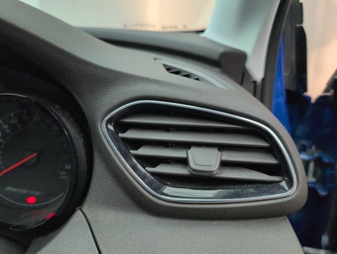 2025 Vauxhall Grandland X