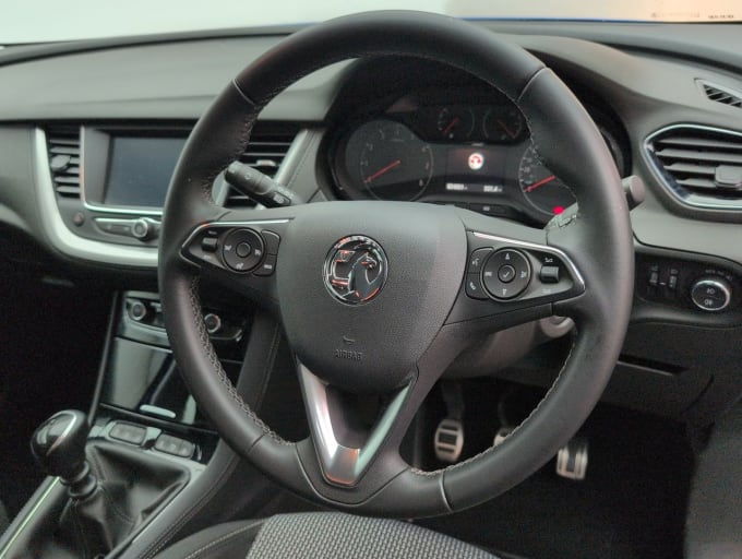 2025 Vauxhall Grandland X