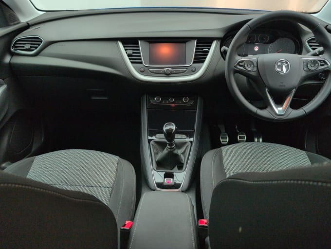 2025 Vauxhall Grandland X