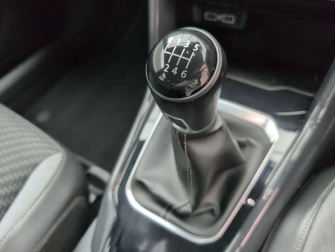 2025 Volkswagen T-roc