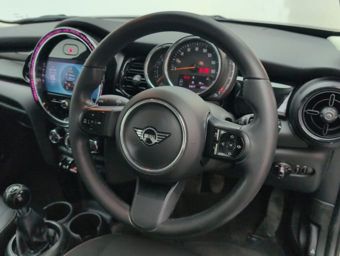 2025 Mini Hatch