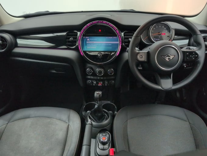 2025 Mini Hatch