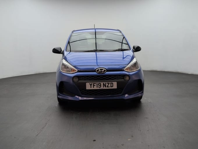 2025 Hyundai I10