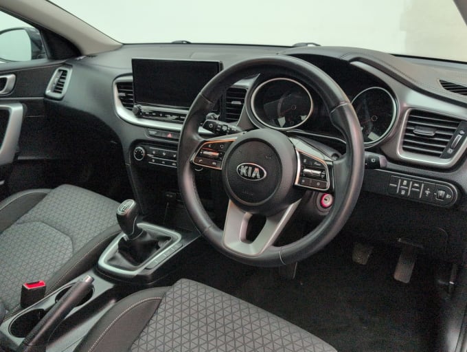 2025 Kia Ceed