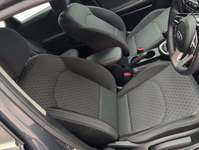 2025 Kia Ceed