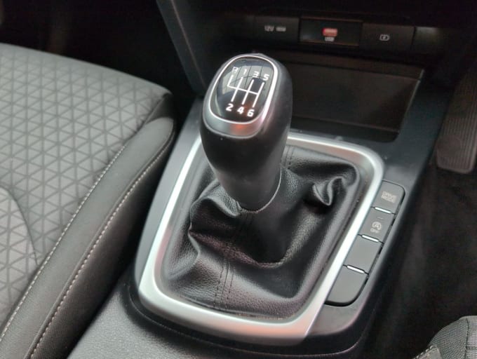 2025 Kia Ceed