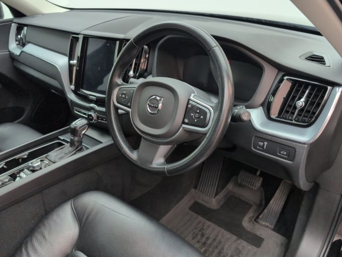 2025 Volvo Xc60
