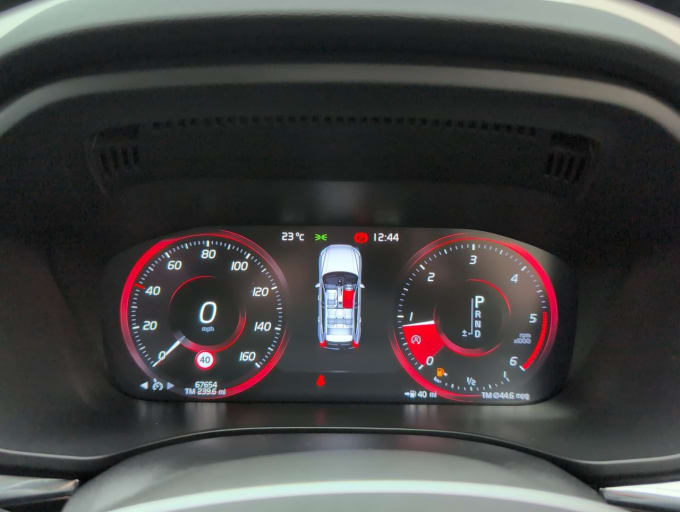 2025 Volvo Xc60