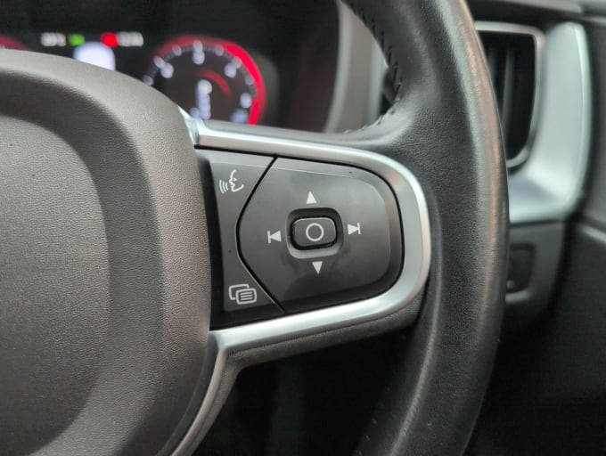 2025 Volvo Xc60