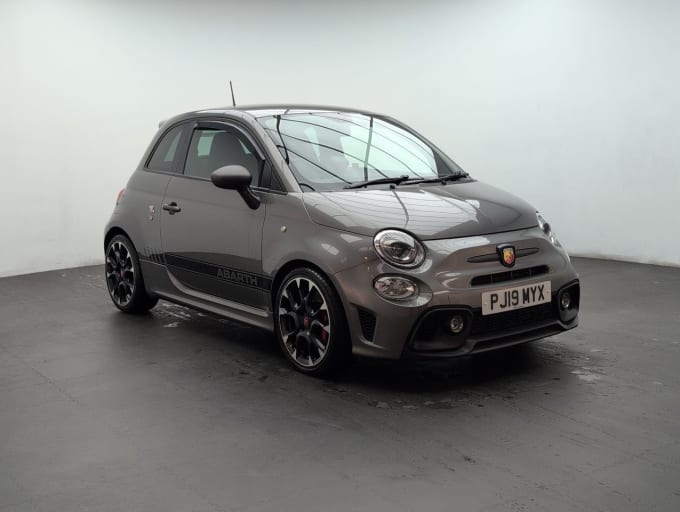 2025 Abarth 595