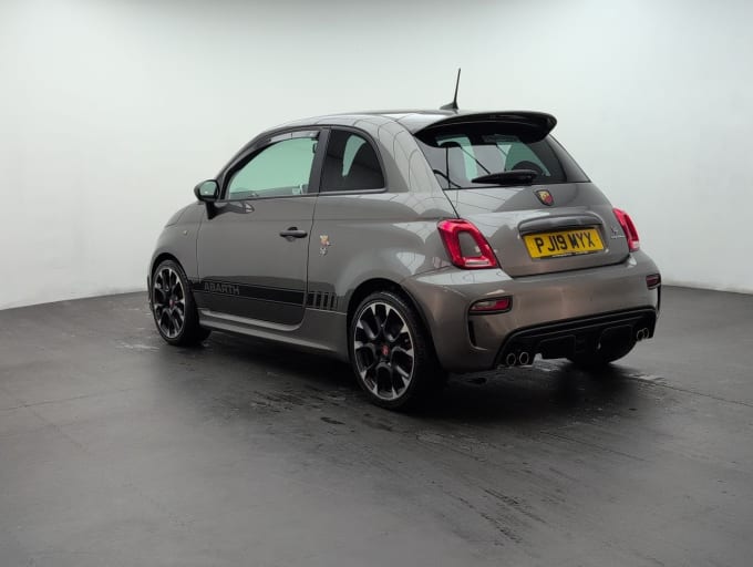 2025 Abarth 595