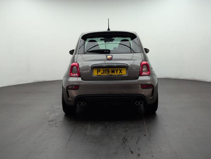 2025 Abarth 595