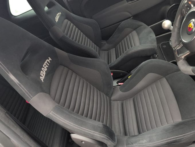 2025 Abarth 595