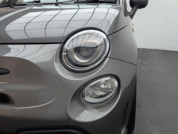 2025 Abarth 595