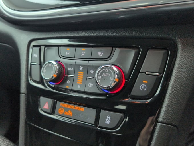 2025 Vauxhall Mokka X