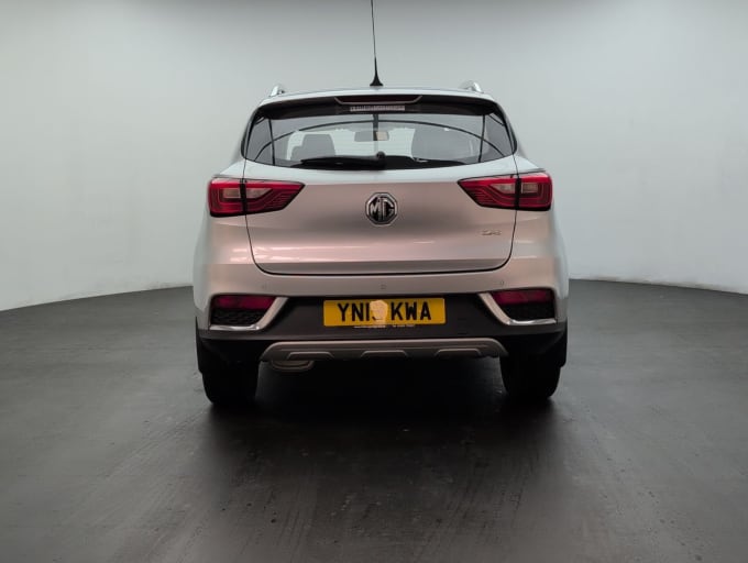2025 Mg Mg Zs