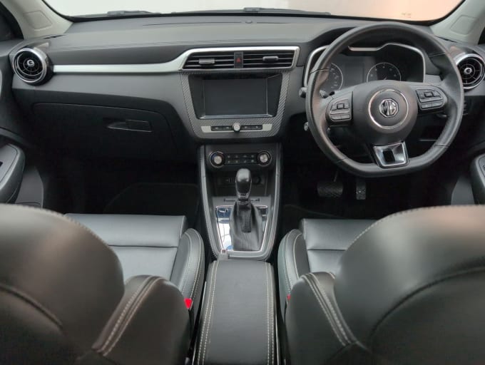 2025 Mg Mg Zs