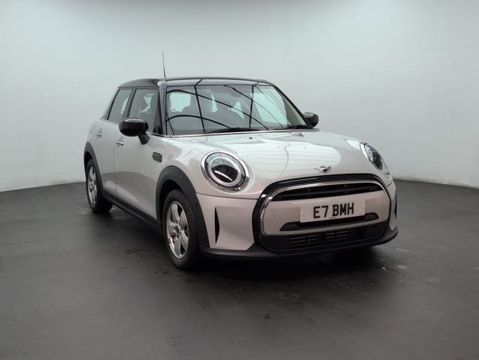 2025 Mini Hatch