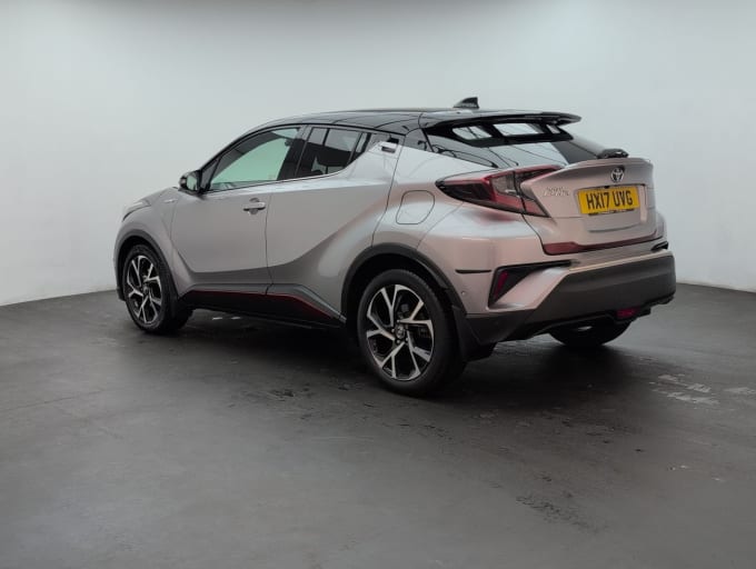 2025 Toyota C-hr