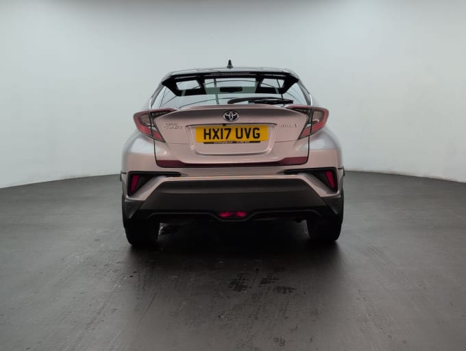 2025 Toyota C-hr