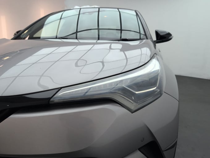 2025 Toyota C-hr