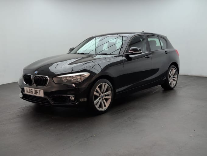 2025 BMW 1 Series
