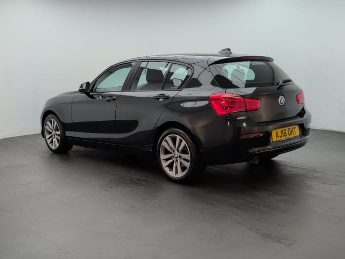 2025 BMW 1 Series