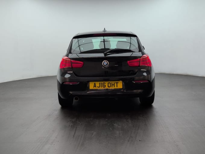 2025 BMW 1 Series