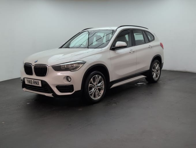 2025 BMW X1