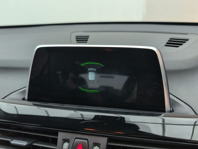 2025 BMW X1