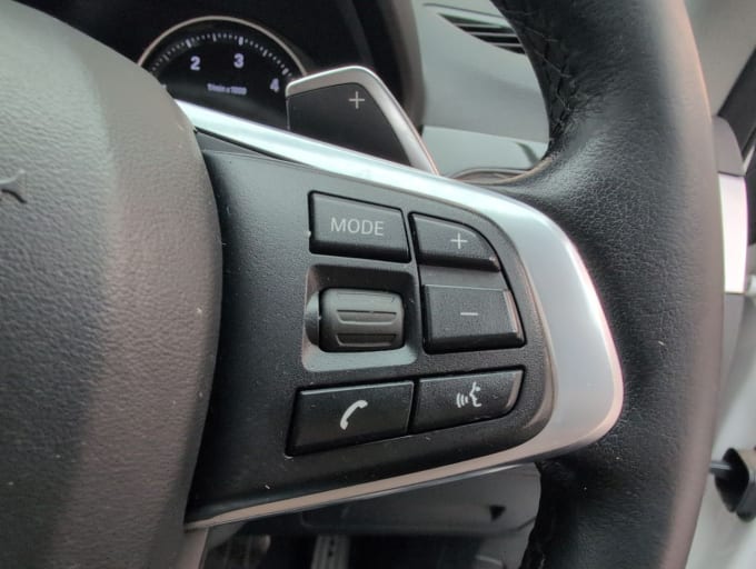 2025 BMW X1