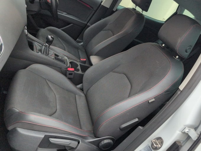 2025 Seat Leon
