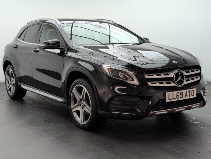 2025 Mercedes-benz 180