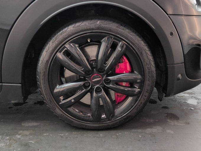 2025 Mini Hatch