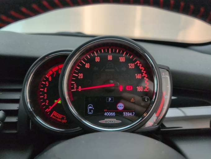 2025 Mini Hatch