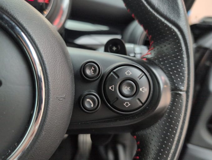 2025 Mini Hatch