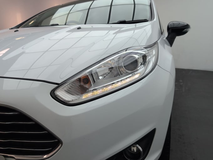 2025 Ford Fiesta