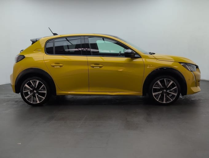 2025 Peugeot 208
