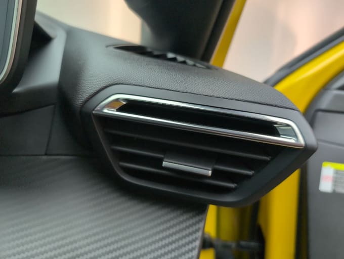 2025 Peugeot 208