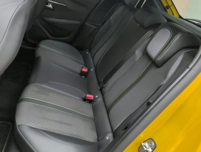 2025 Peugeot 208