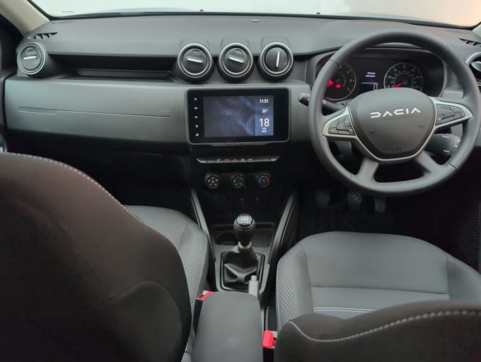 2025 Dacia Duster