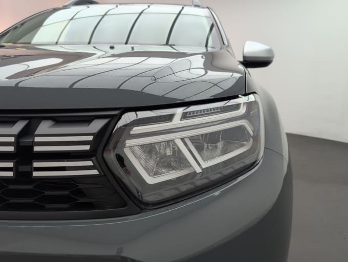 2025 Dacia Duster