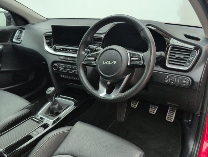 2025 Kia Xceed