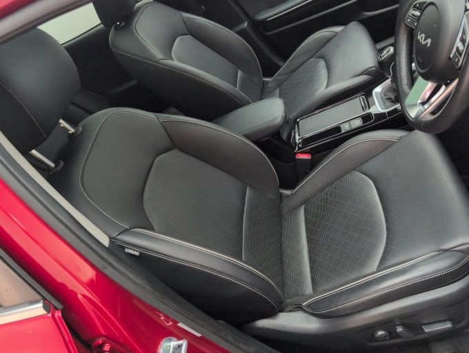 2025 Kia Xceed