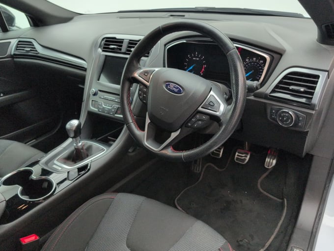 2025 Ford Mondeo